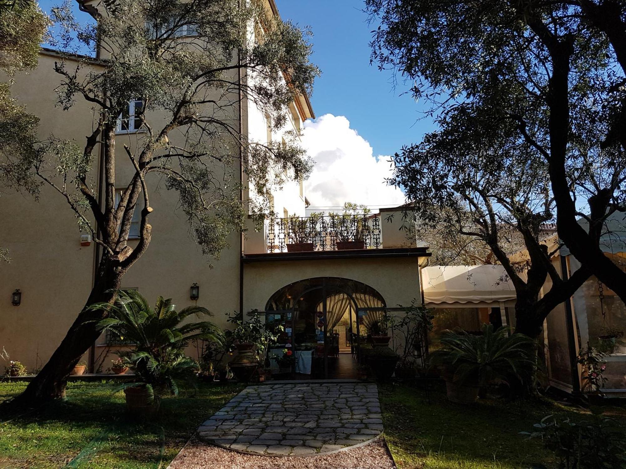 Antico Uliveto Guest House Seravezza Luaran gambar